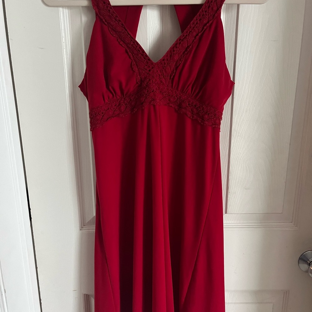 Used First Kiss red lace backless mini dress size large